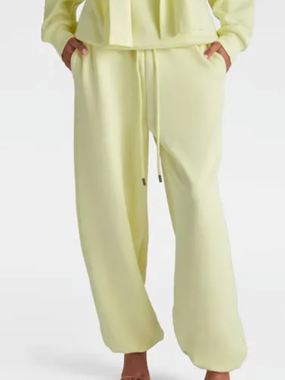 Kbb by Kahlana Women's Wide-Leg Drawstring Sweatpants - Buttercream Yellow Large
